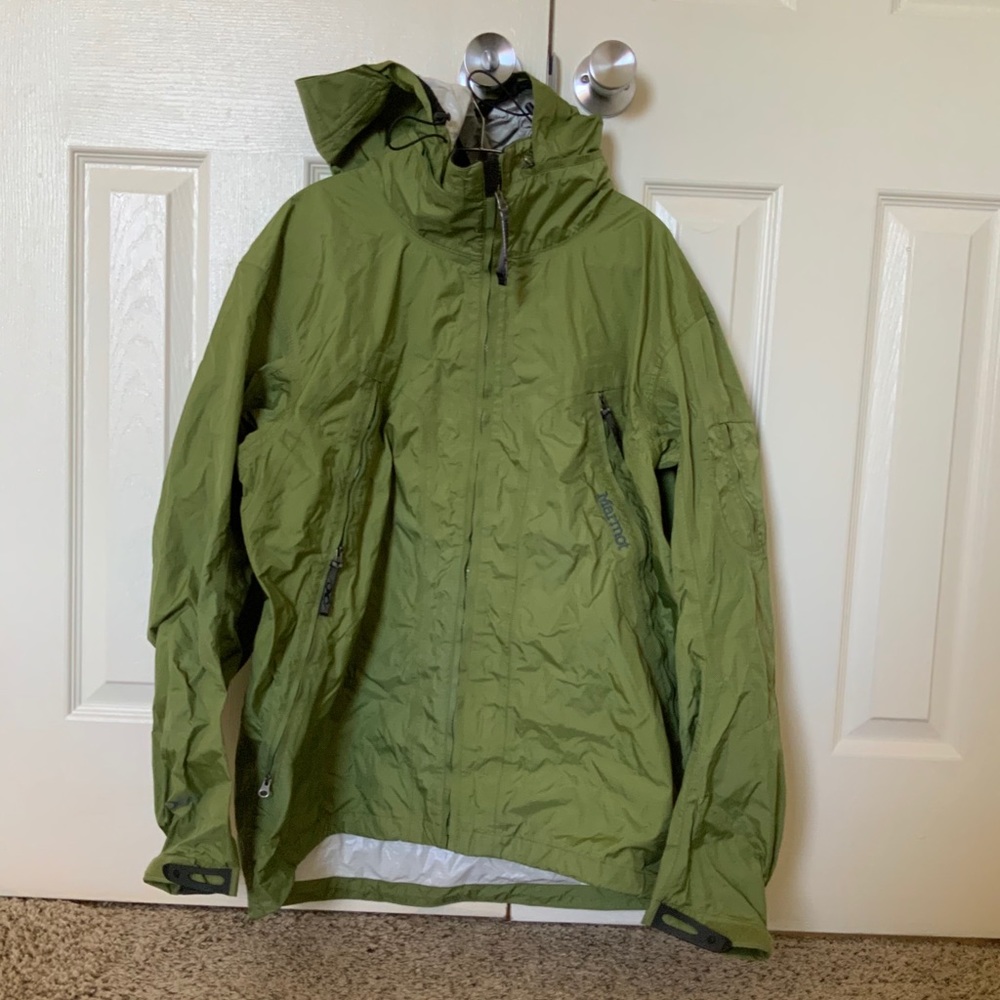 Marmot rain jackets size L